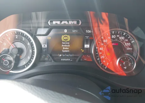 2022 Ram 1500 Laramie 4X4 5'7 Box z USA, uszkodzony, nr VIN 1C6SRFJT0NN175084